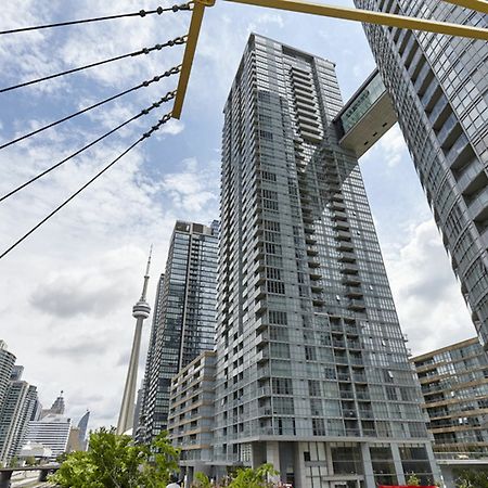 N2N Suites - Downtown Lake & City View Apartments Toronto Kültér fotó