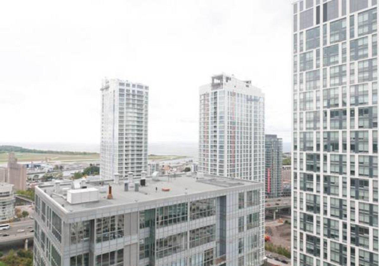 N2N Suites - Downtown Lake & City View Apartments Toronto Kültér fotó