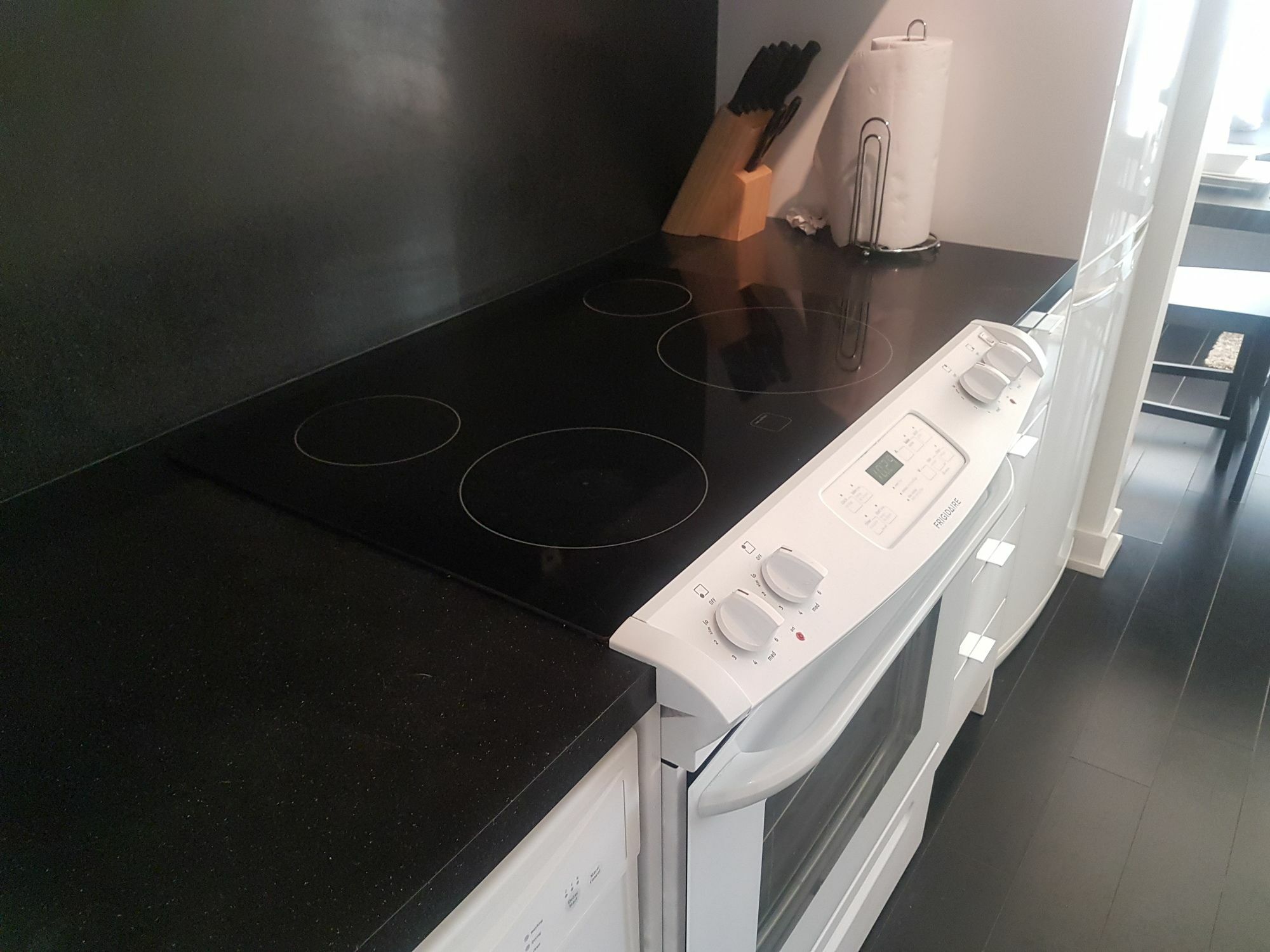 N2N Suites - Downtown Lake & City View Apartments Toronto Kültér fotó