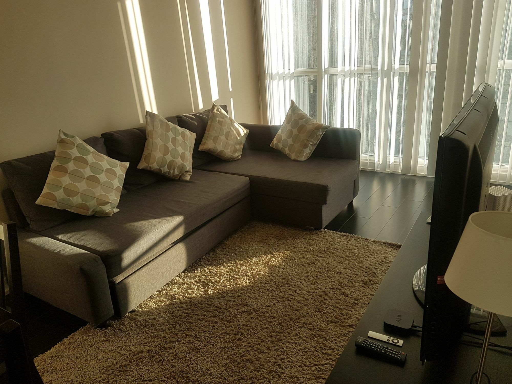 N2N Suites - Downtown Lake & City View Apartments Toronto Kültér fotó